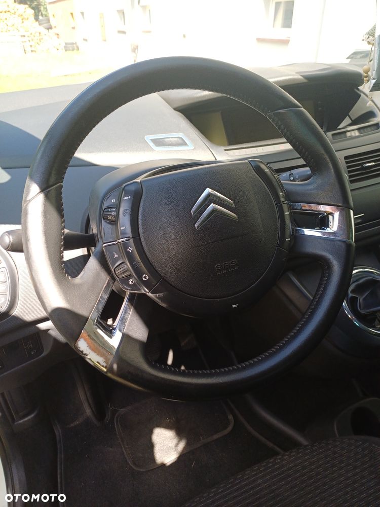 Citroën C4 Picasso - 6