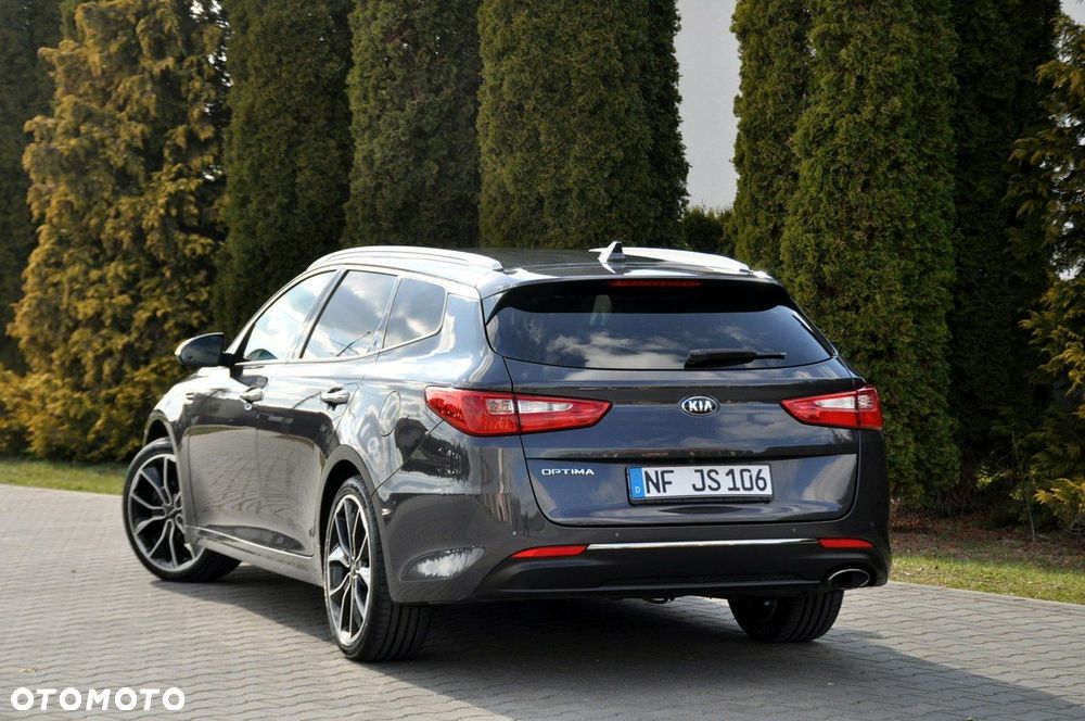 Kia Optima - 14