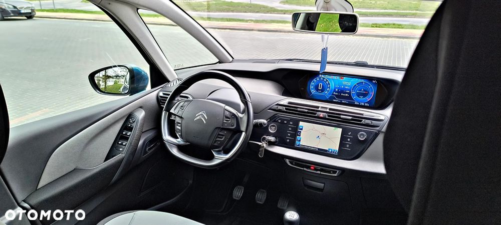 Citroën C4 Picasso BlueHDi 120 Exclusive - 24