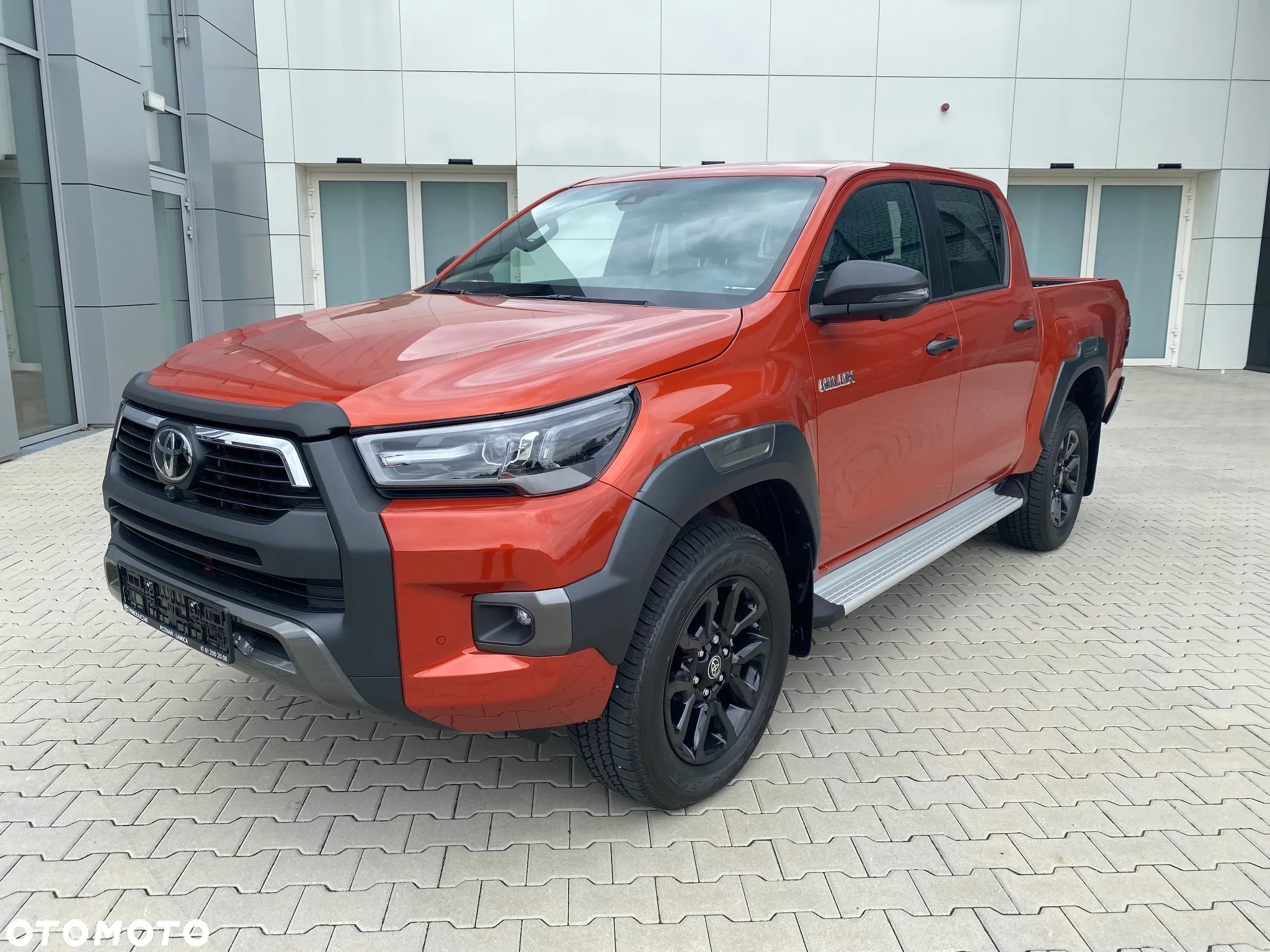Toyota Hilux 2.8 D-4D Double Cab Invincible 4x4 - 10