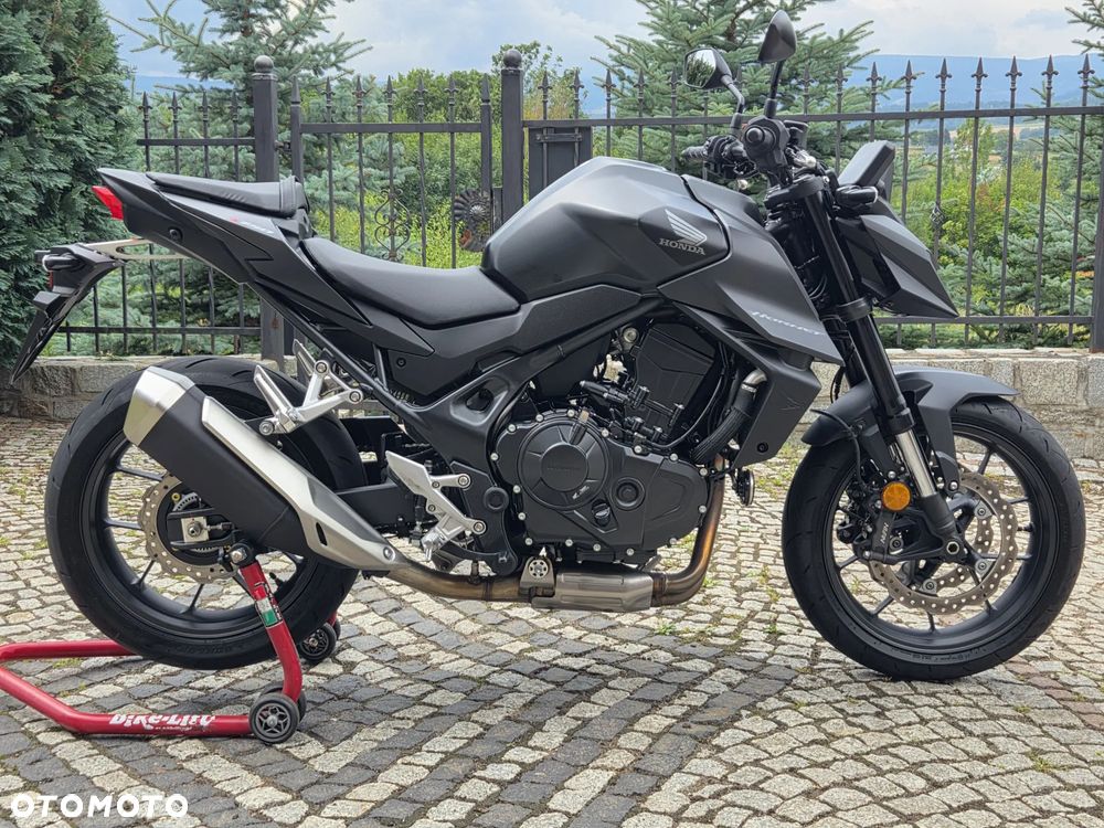 Honda CB - 3
