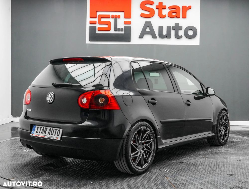 Volkswagen Golf 2.0 FSI GTI - 7
