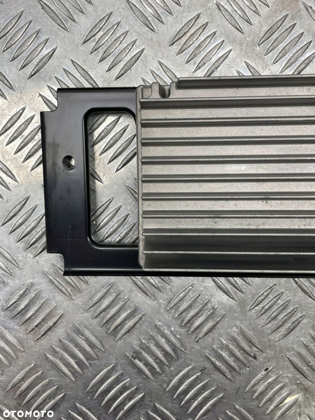 BMW F20 F21 MODUŁ WZMACNIACZ SYSTEMU HIFI 9322687 - 2