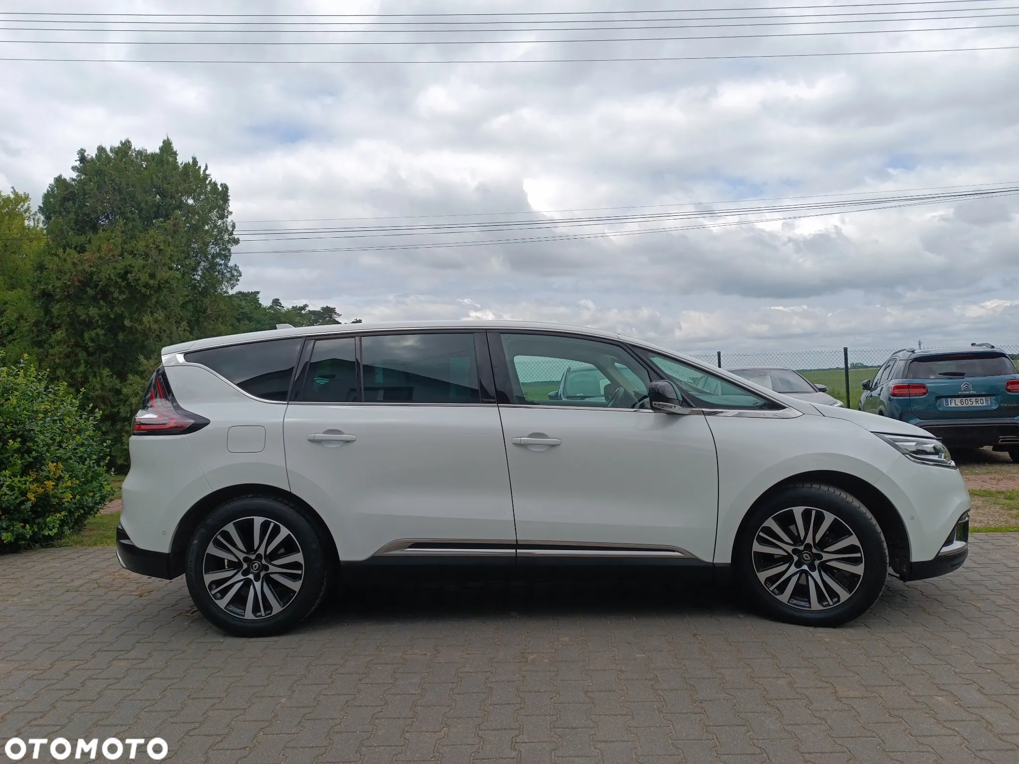 Renault Espace 2.0 Blue dCi Initiale Paris EDC - 3