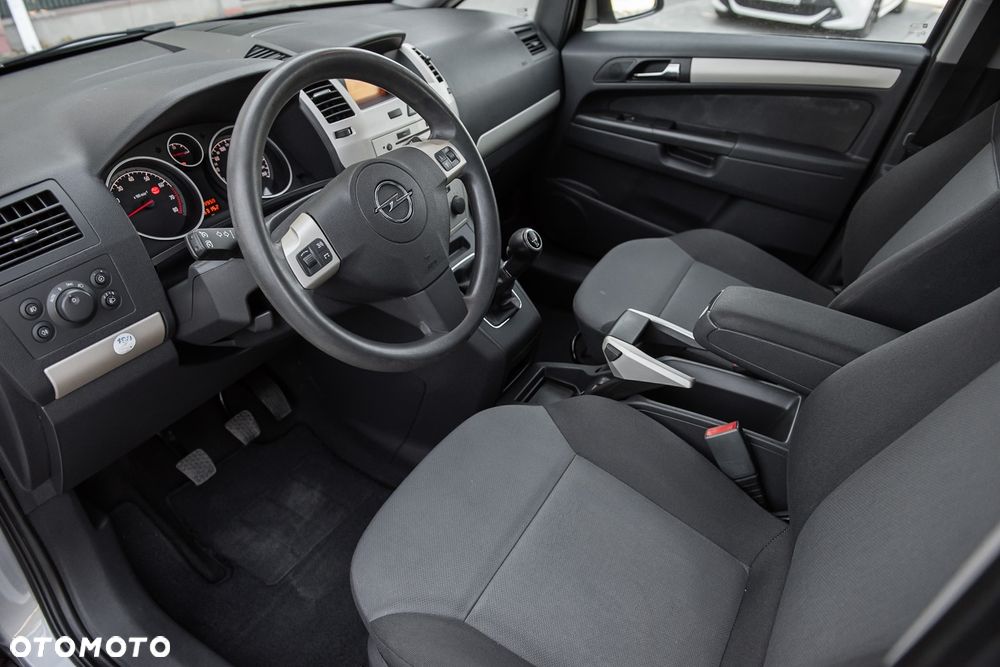 Opel Zafira 1.8 Edition 111 Jahre - 15
