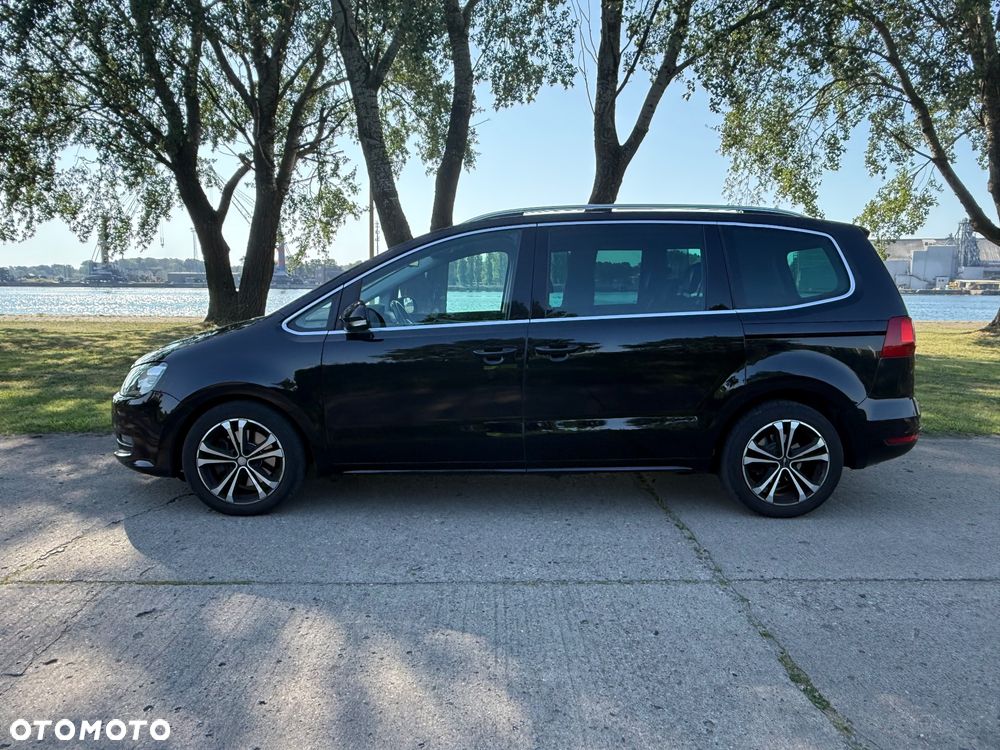 Volkswagen Sharan 2.0 TSI Highline DSG - 2
