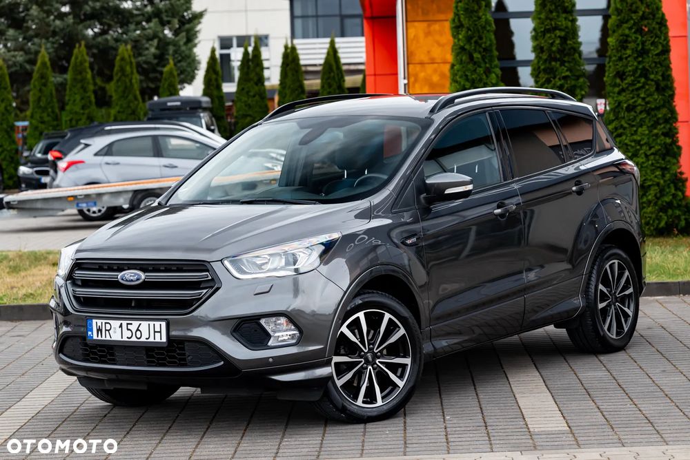Ford Kuga 1.5 EcoBoost 2x4 ST-Line - 35