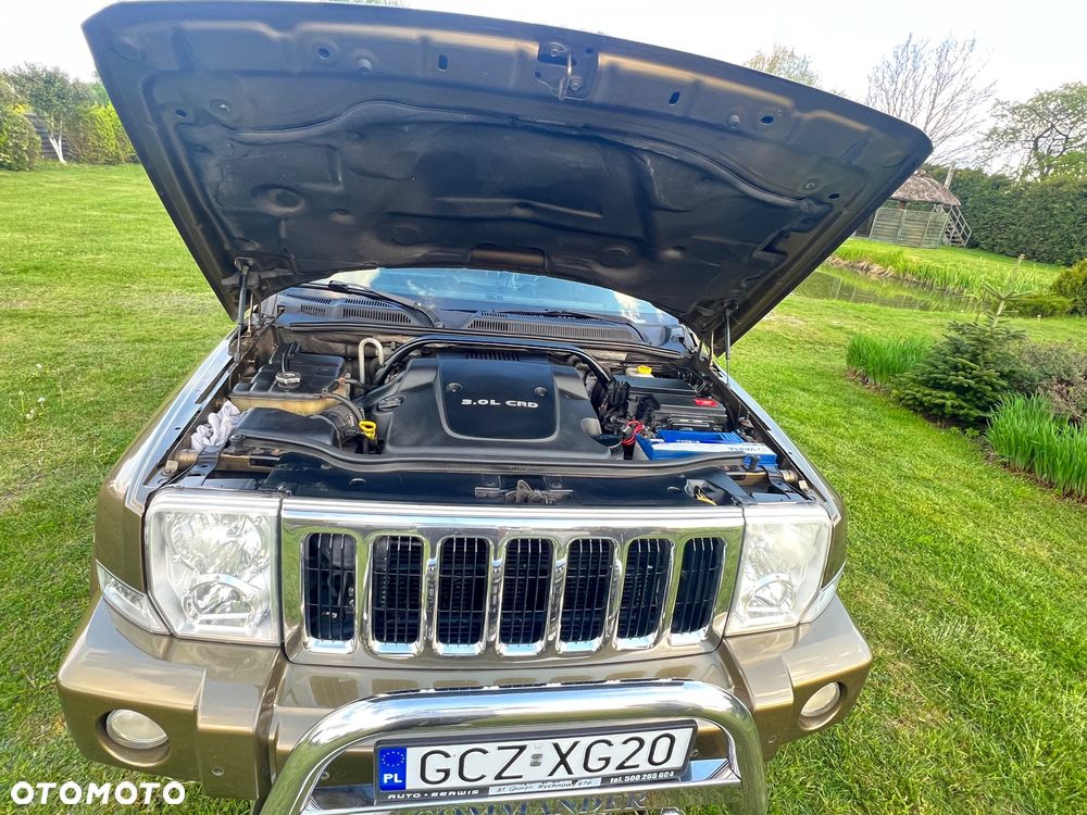 Jeep Commander - 11