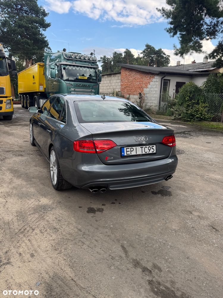 Audi S4 Limousine ver-3-0-tfsi-quattro-s-tronic - 2