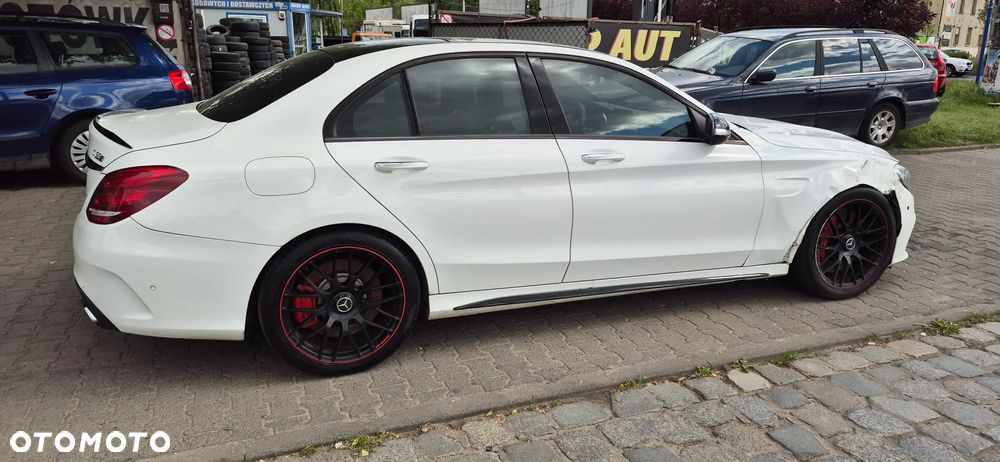 Mercedes-Benz Klasa C AMG 63 S - 10