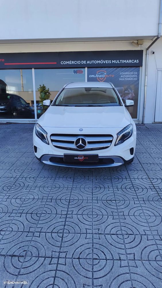 Mercedes-Benz GLA 180 CDI Urban - 1