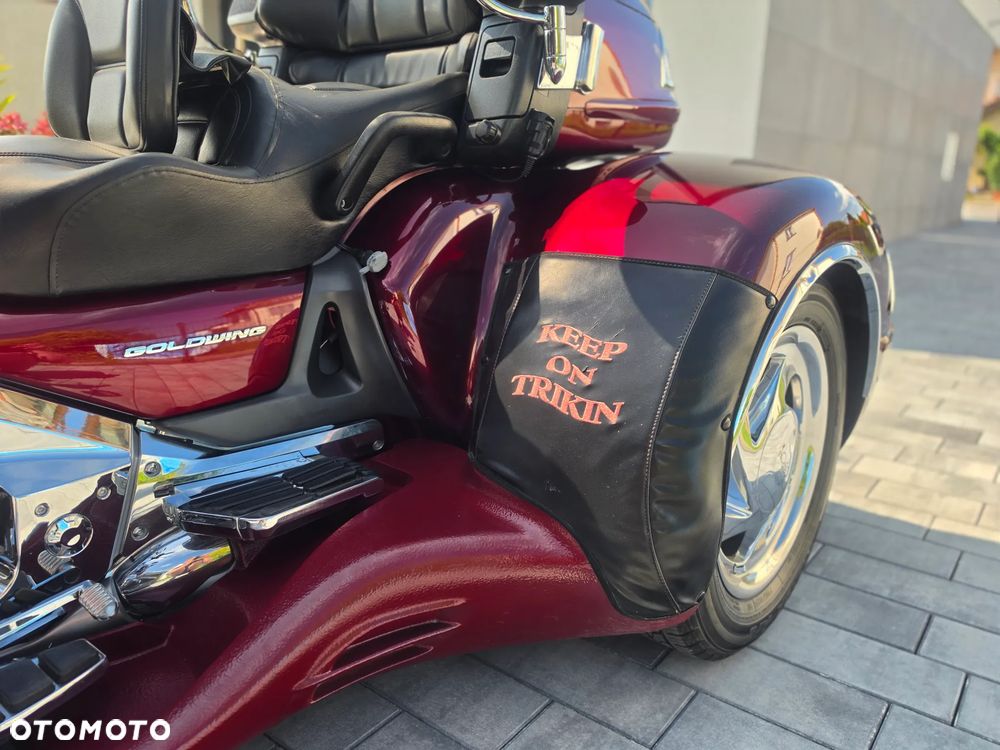 Honda GL - 9