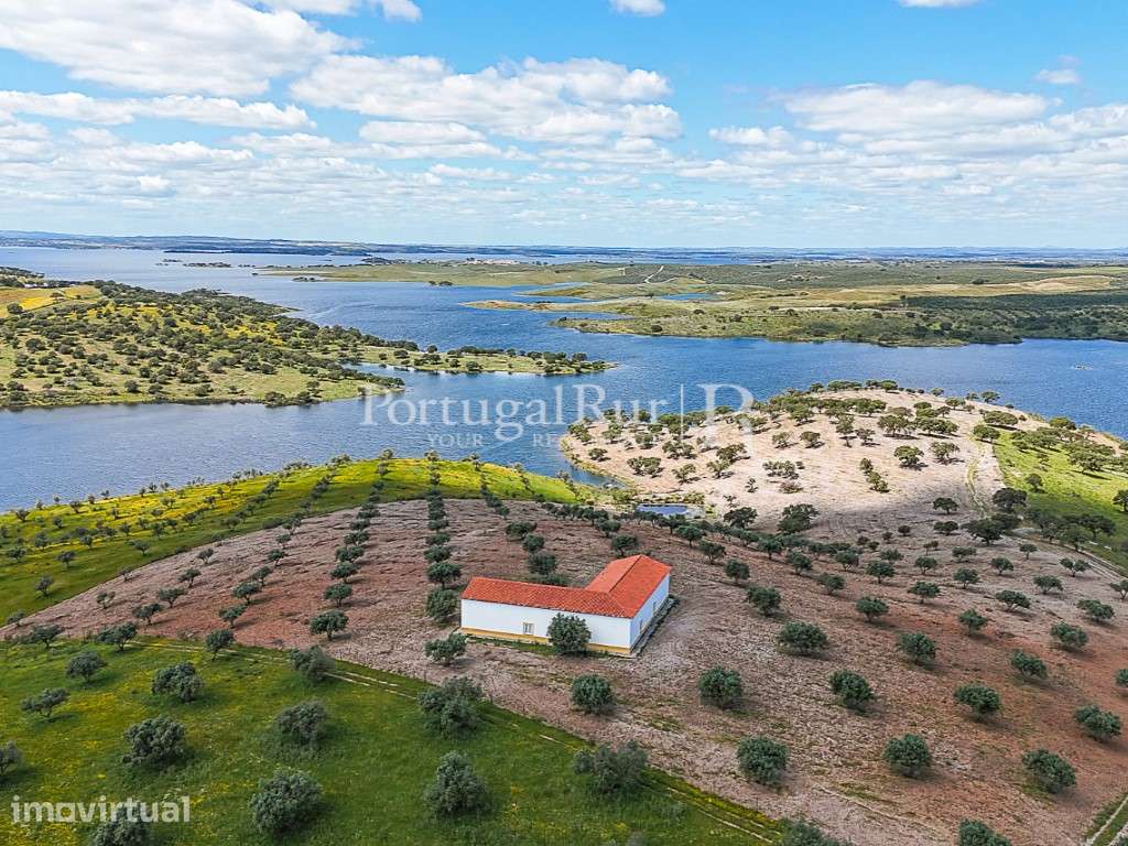 Herdade no Grande Lago do Alqueva - Projeto Turístico Aprovado (T10) - Grande imagem: 2/40