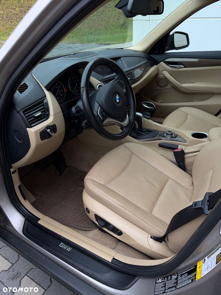 BMW X1 xDrive28i - 6