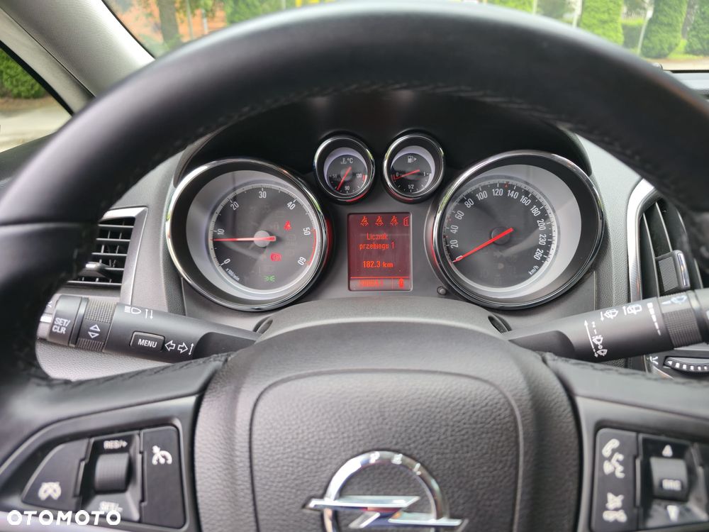 Opel Astra - 31