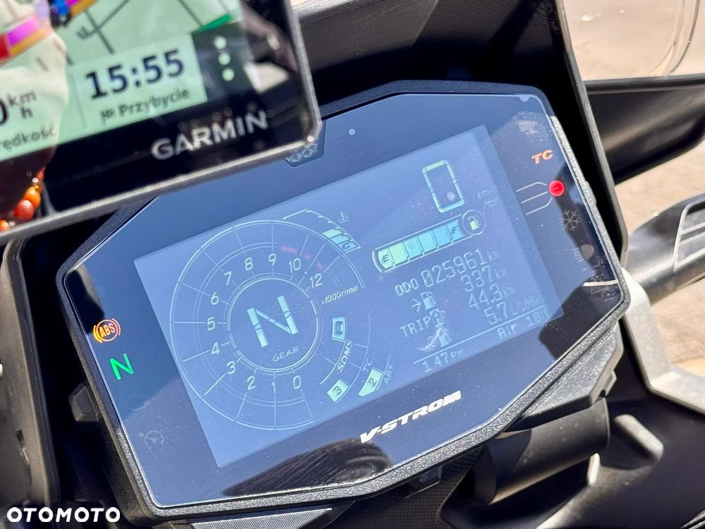 Suzuki V-STROM - 13