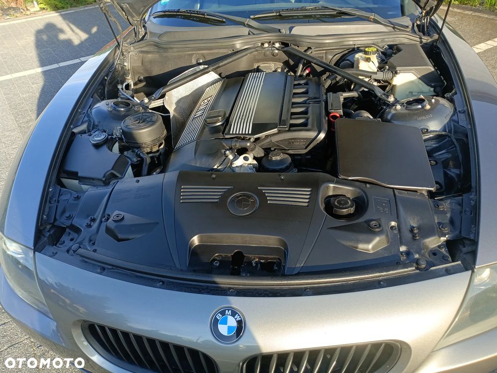 BMW Z4 2.2i - 35