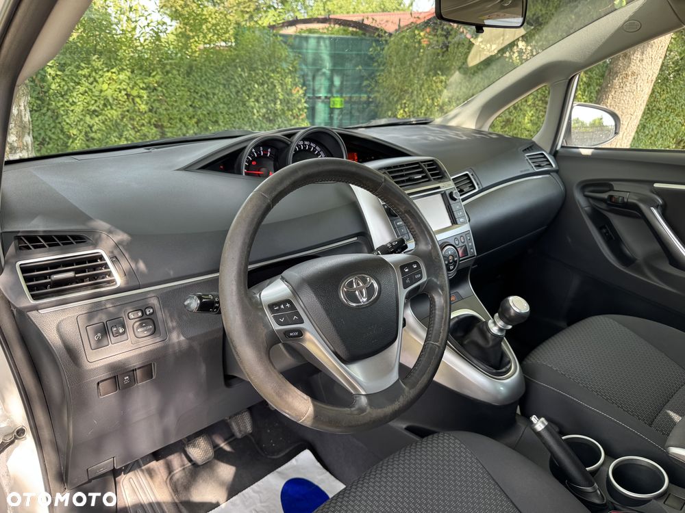 Toyota Verso - 14