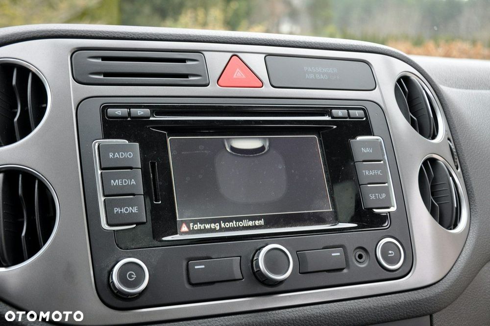 Volkswagen Tiguan - 32