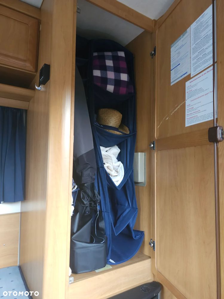 Hymer-Eriba Nova Swing 462A - 13