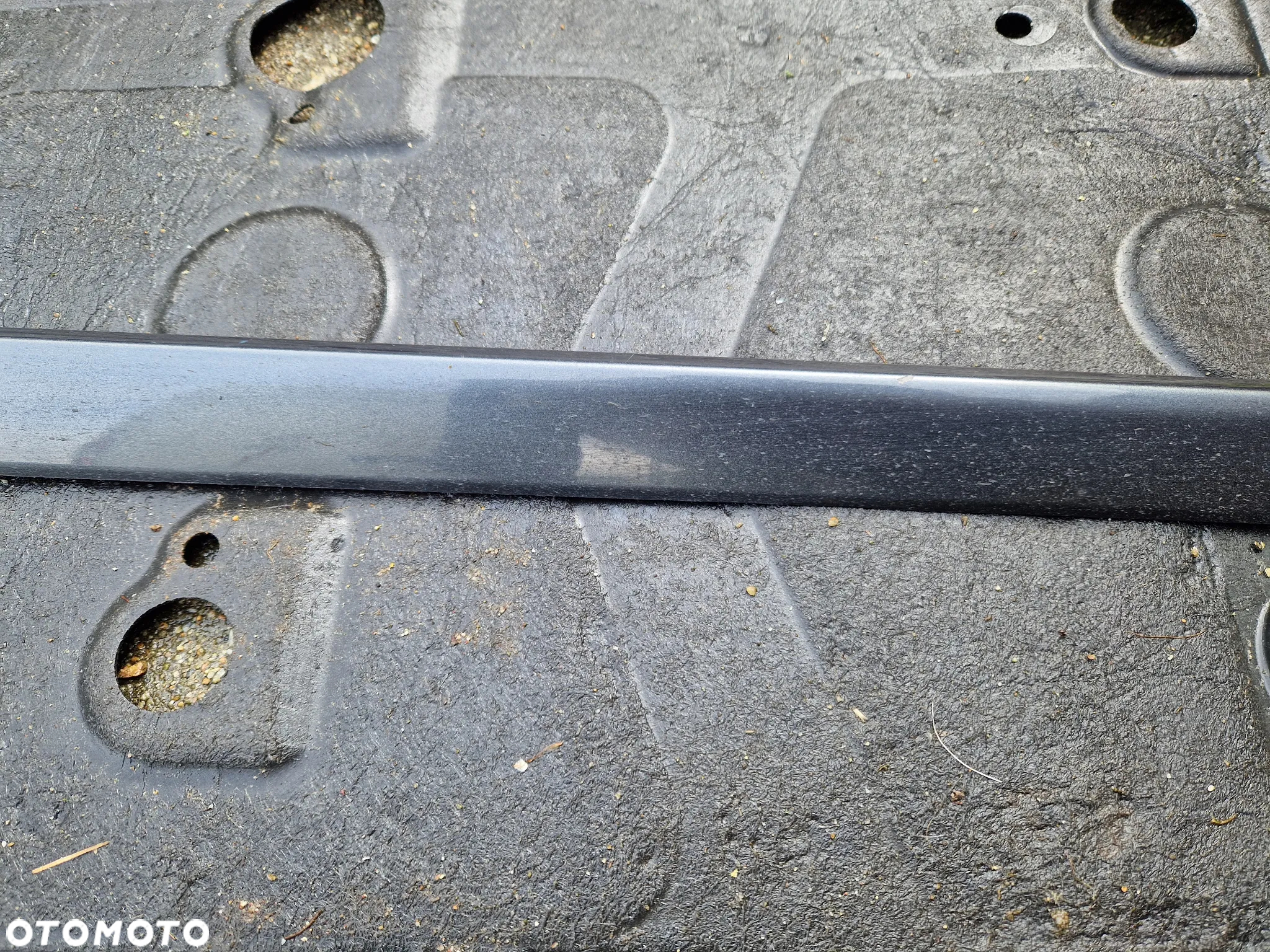 Audi A4 B9 LIFT listwa progowa prawa 8W0853932 - 3