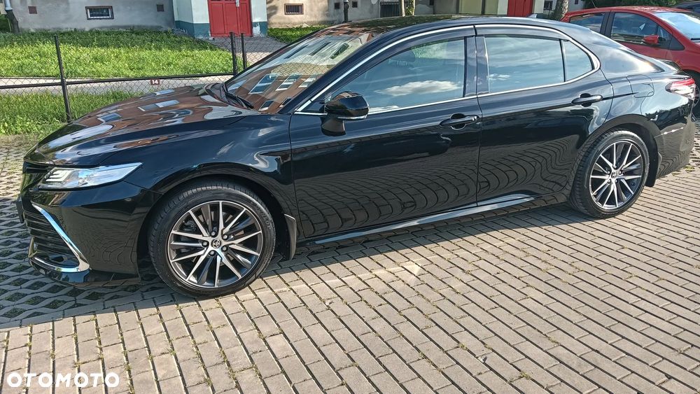 Toyota Camry Executive - 1