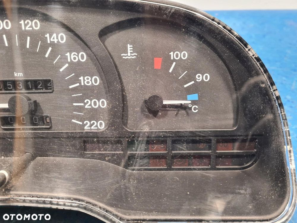 OPEL ASTRA F LIFT 1.4B LICZNIK 87001219 - 4