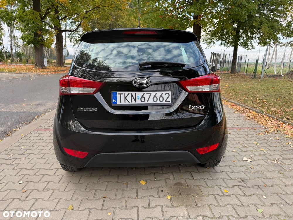 Hyundai ix20 - 11