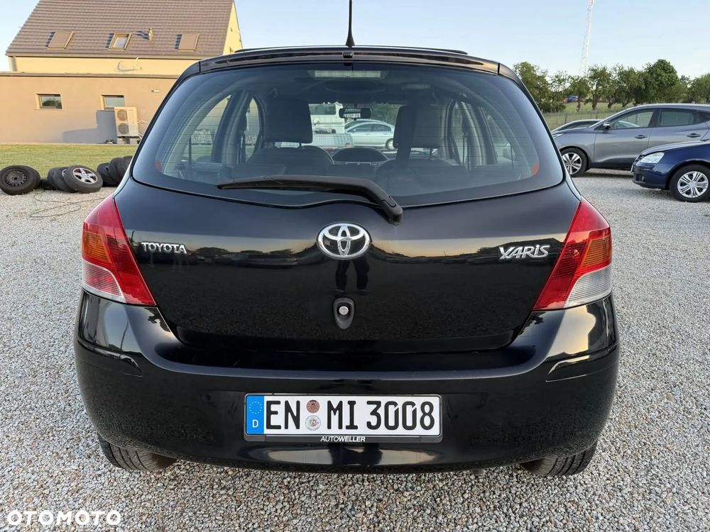 Toyota Yaris 1.0 VVT-i Cool - 6