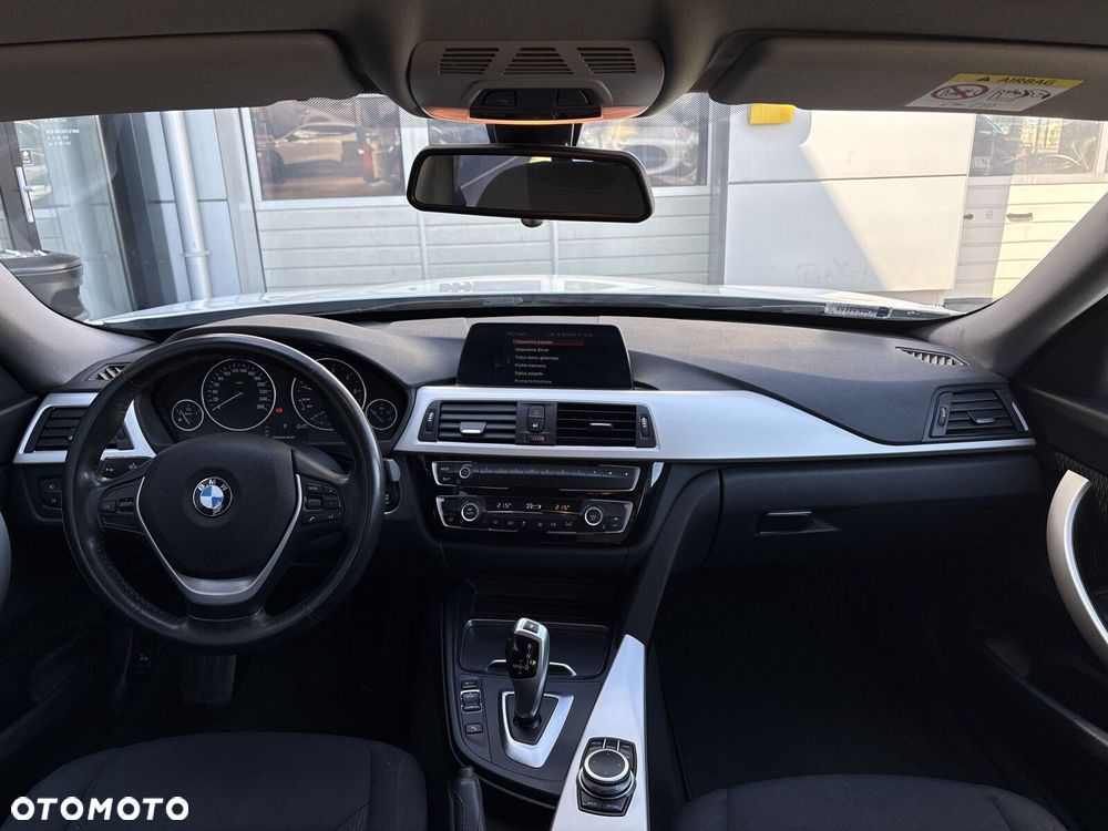 BMW Seria 3 318d Advantage - 18