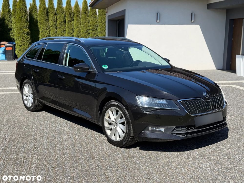 Skoda Superb 2.0 TDI DSG Style - 3