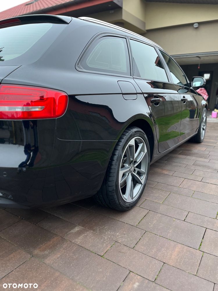 Audi A4 Avant 2.0 TDI clean diesel - 12
