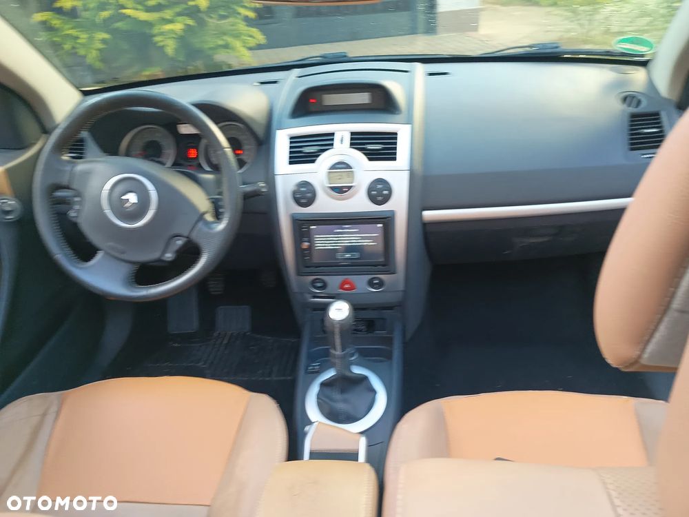 Renault Megane 1.6 16V 100 Expression - 10