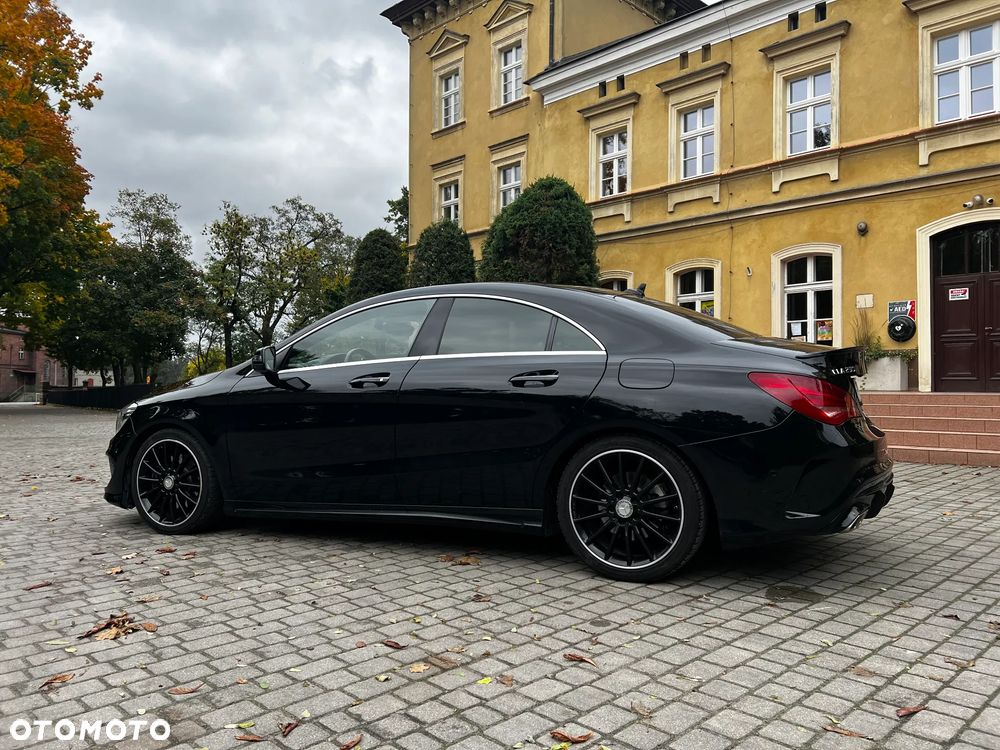 Mercedes-Benz CLA 250 4-Matic AMG Line - 5