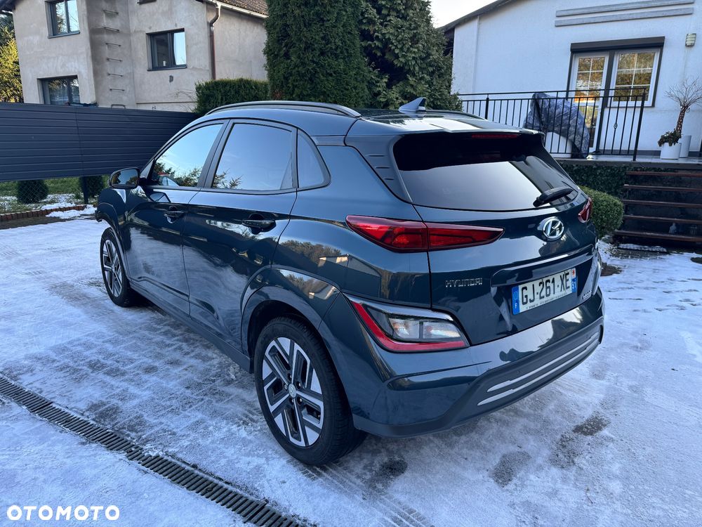 Hyundai Kona Premium - 7
