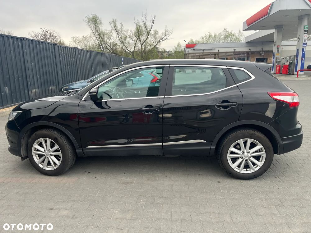 Nissan Qashqai - 2