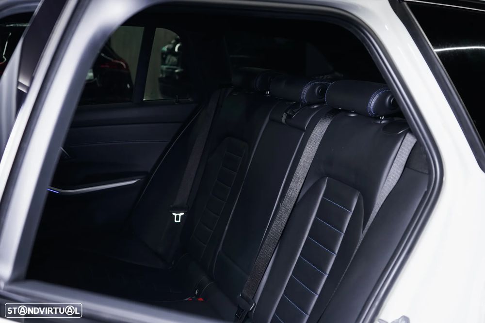 BMW 320 d Aut. M Sport - 28