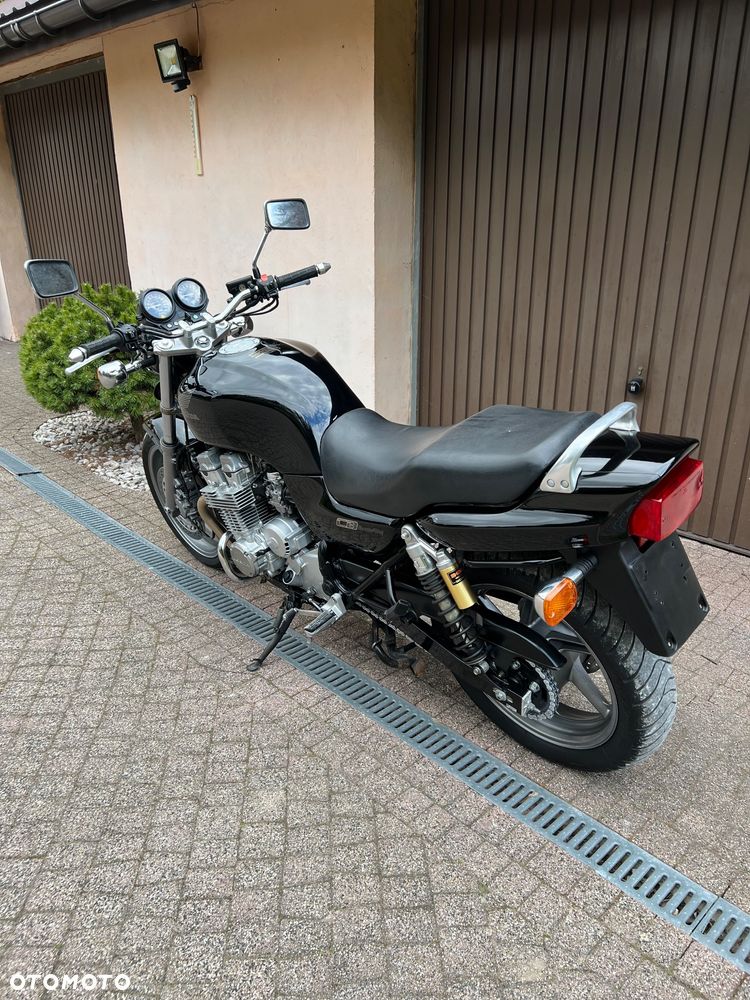 Honda CB - 14