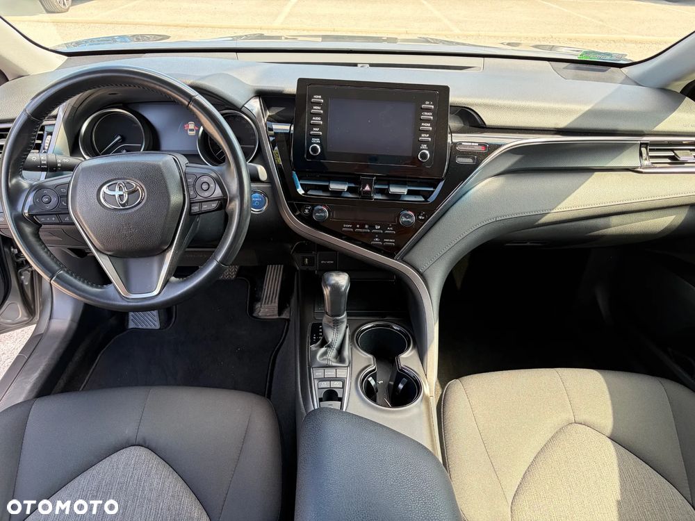 Toyota Camry 2.5 Hybrid Comfort CVT - 11
