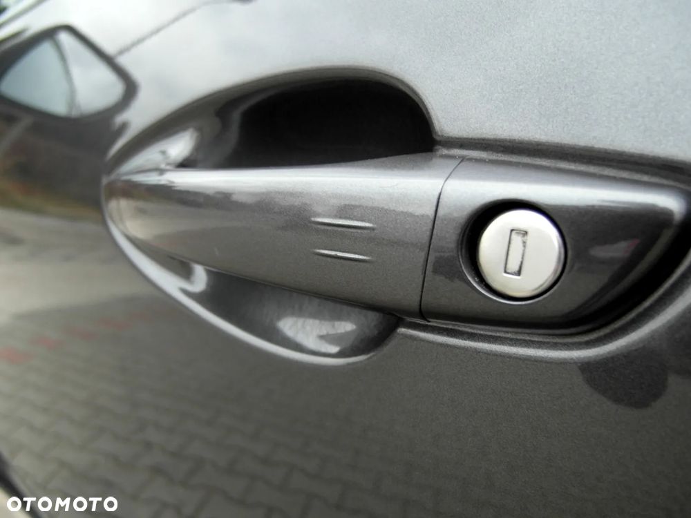 Peugeot 3008 HDi FAP 150 Platinum - 14