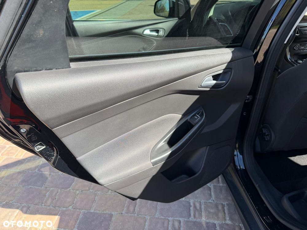 Ford Focus - 19
