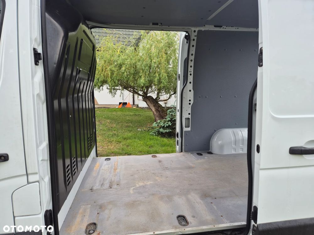 Opel Movano - 12