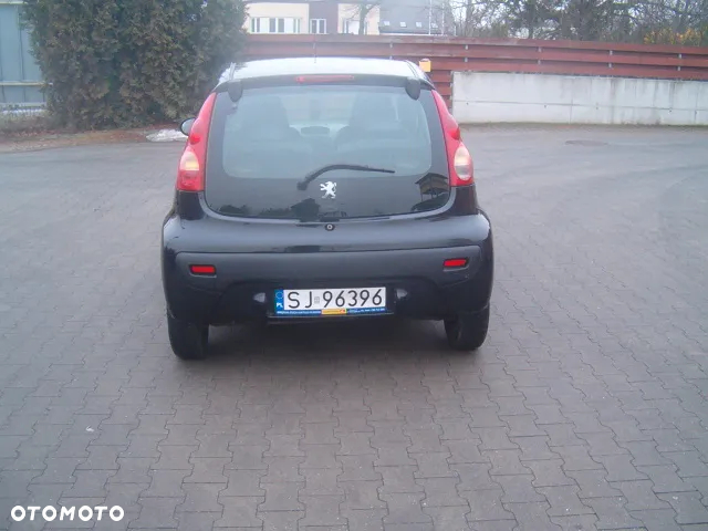 Peugeot 107 - 9