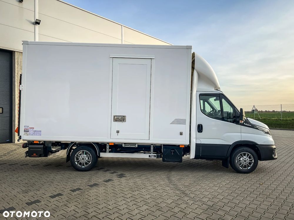 Iveco 35S18HA8 3.0 Diesel 180KM KONTENER 8EPAL + WINDA - 9