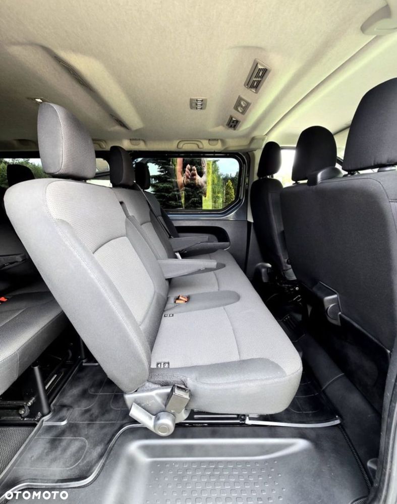 Renault Trafic - 26