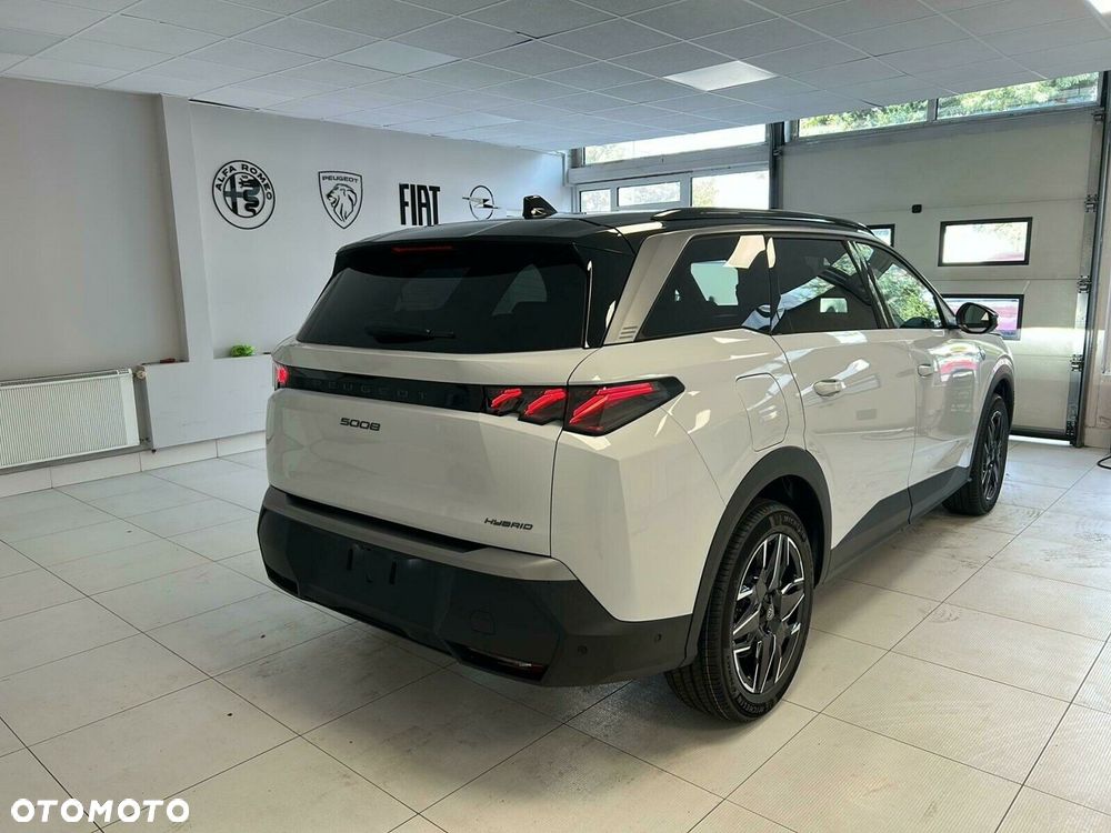 Peugeot 5008 - 5