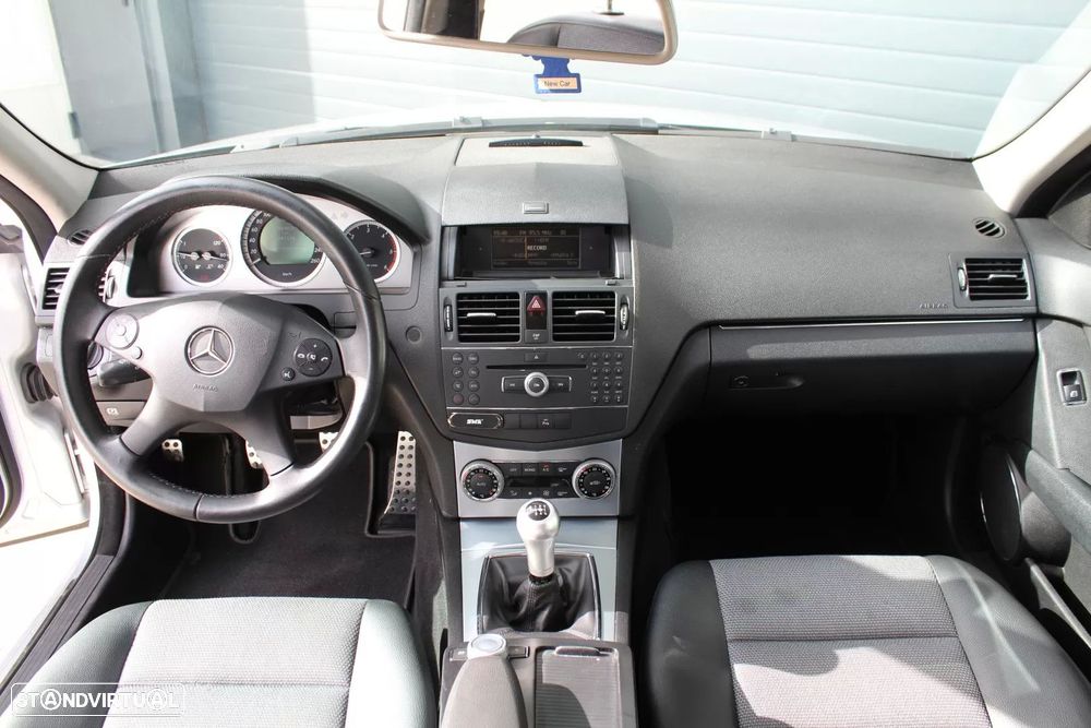 Mercedes-Benz C 250 CDi Avantgarde BlueEfficiency - 11