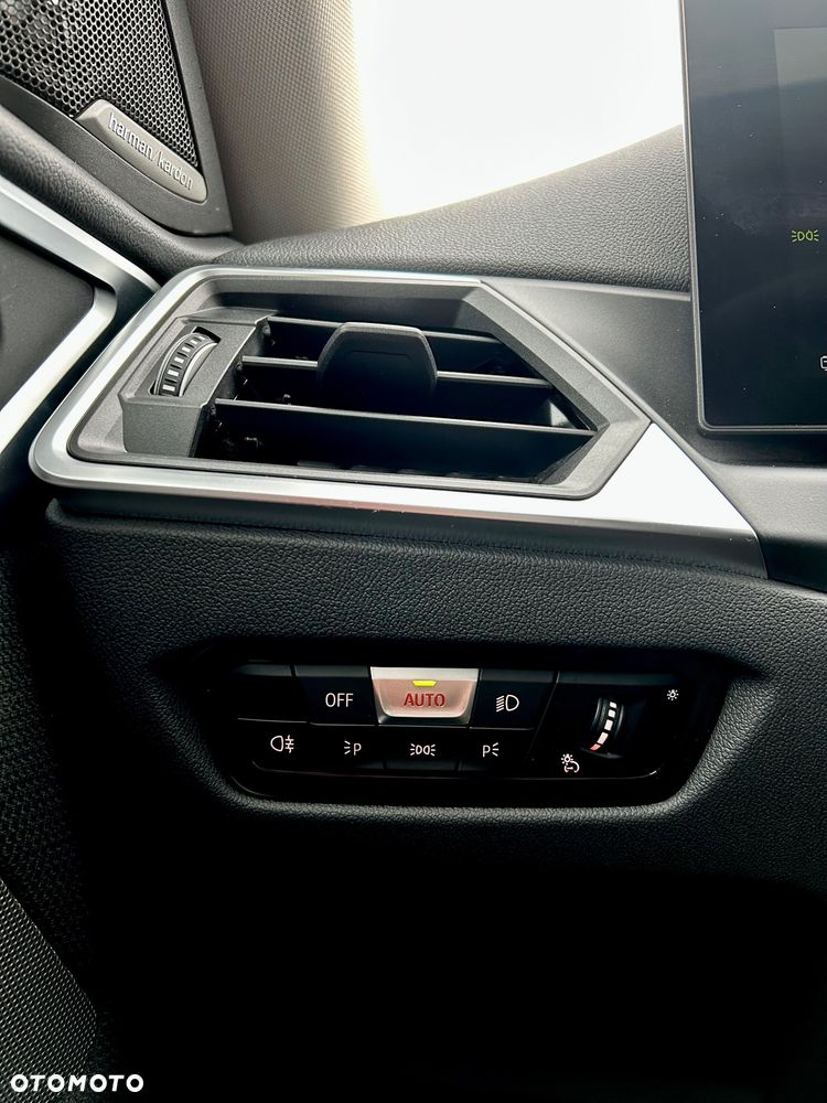 BMW i4 70.3kWh eDrive 35 - 23