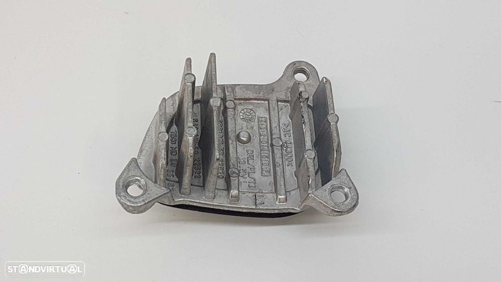 LÂMPADA ELÉTRICA VOLKSWAGEN GOLF VIII LIM. (CD1) LIFE - 2