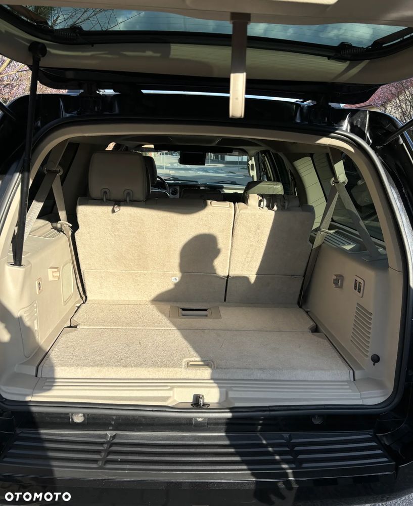 Ford Expedition - 9